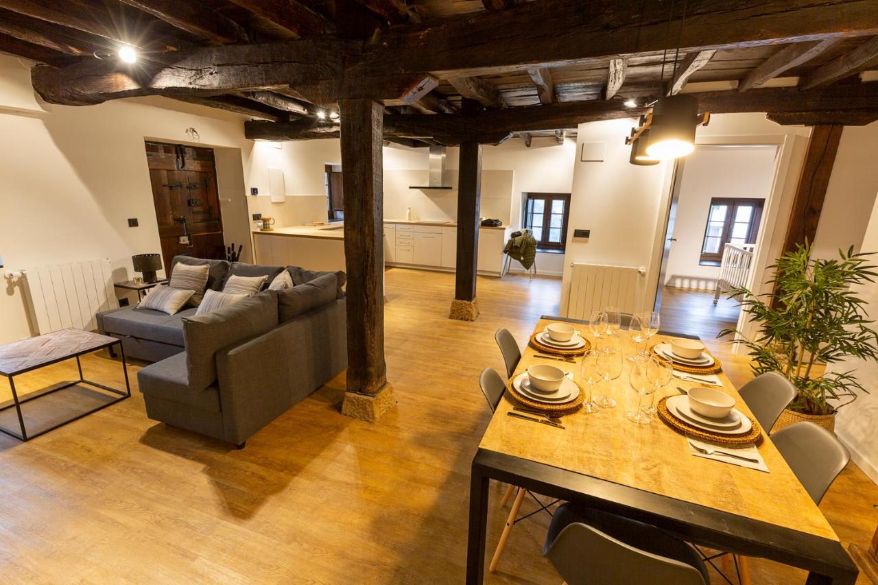 Arbela Apartamentuak Aia المظهر الخارجي الصورة