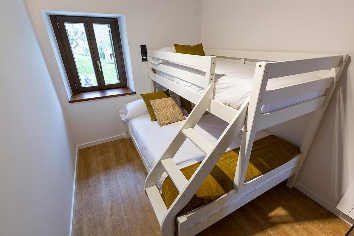 Arbela Apartamentuak Aia المظهر الخارجي الصورة